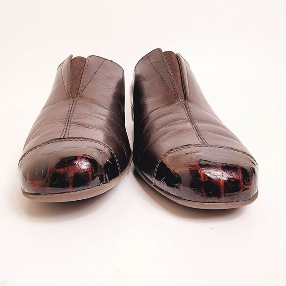 CLEARANCE The Walking Cradles Company Tic Toc Slipon Croc Toe Brown Shoe Size 11 - Picture 5 of 10